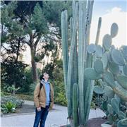 Ofrezco mis habilidades en francés, soy nativo de París en Francia